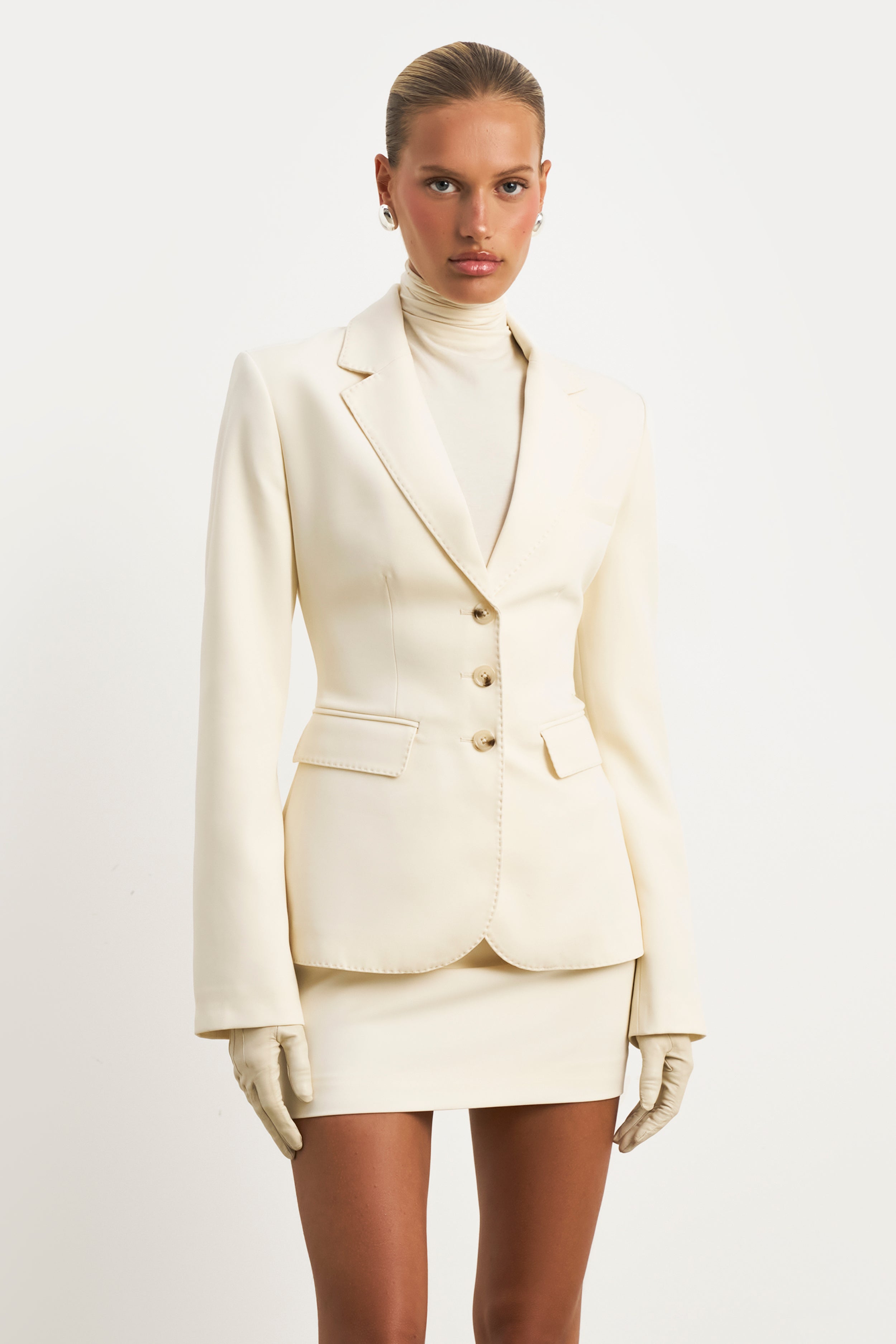 Single Breasted Cinched Waist Blazer - Cream