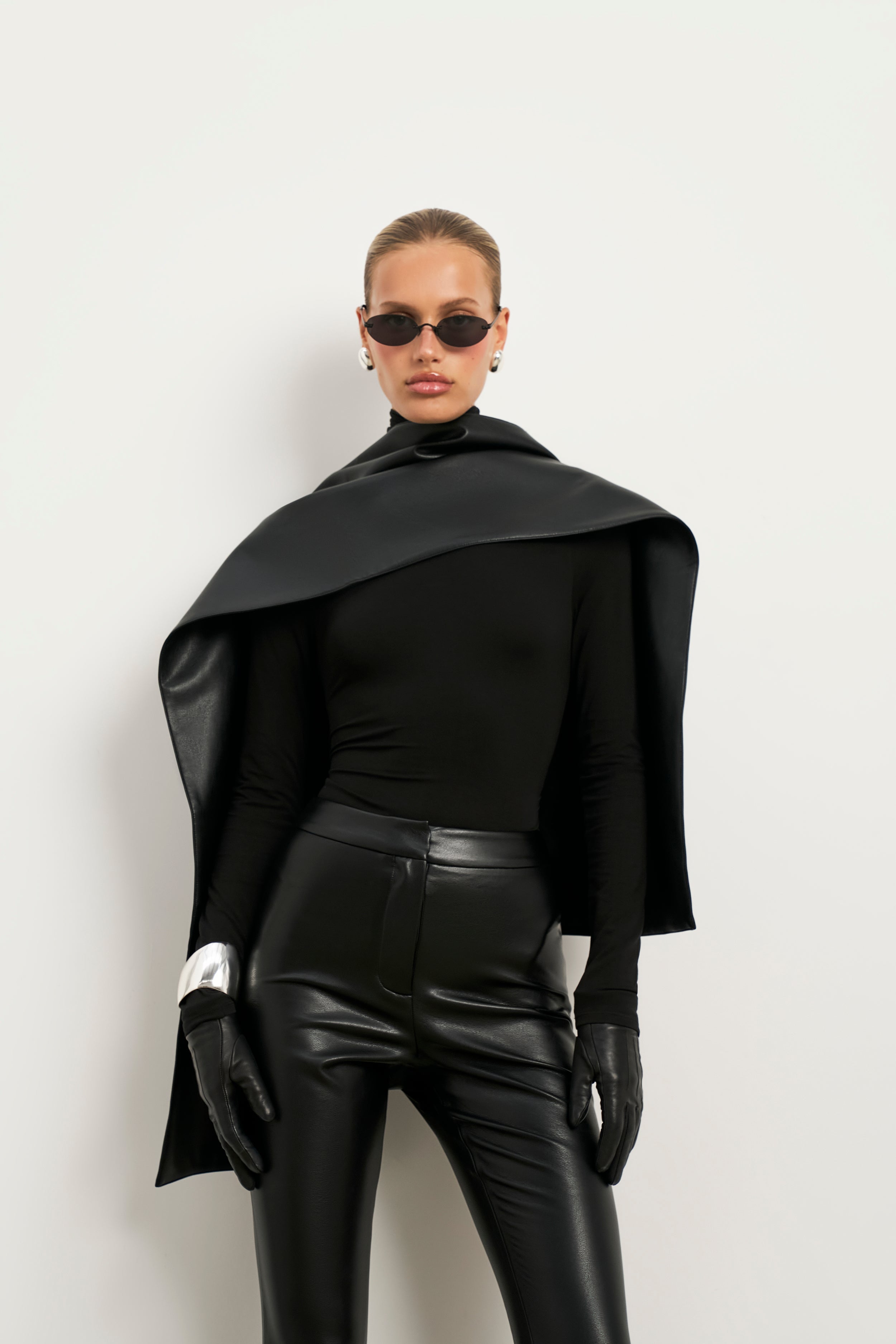 Tailored Leather Capri Leggings - Black