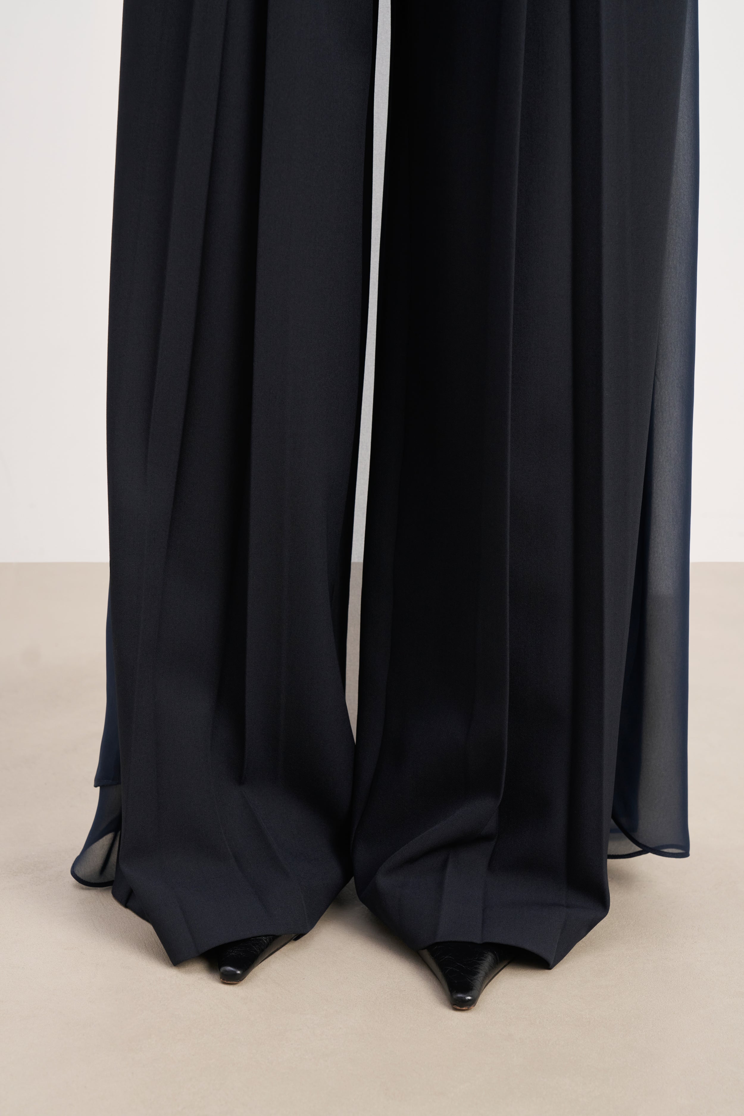 Box Pleat Tailored Wide Leg Trousers - Navy
