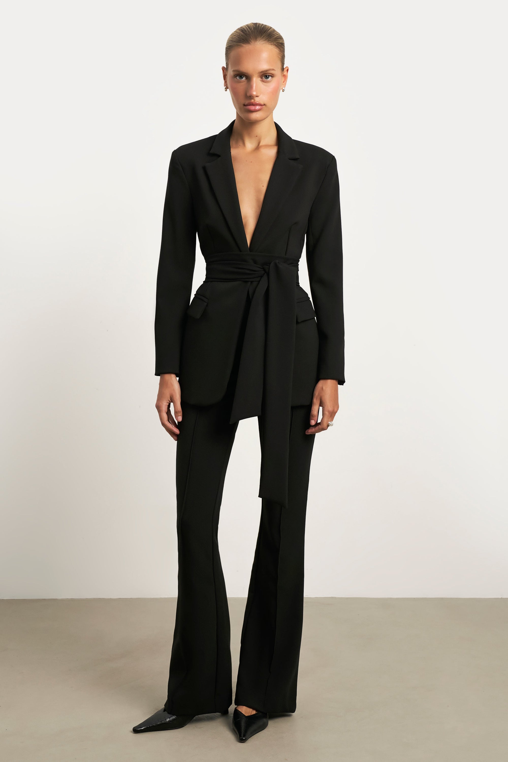Classic Blazer With Belt - Black