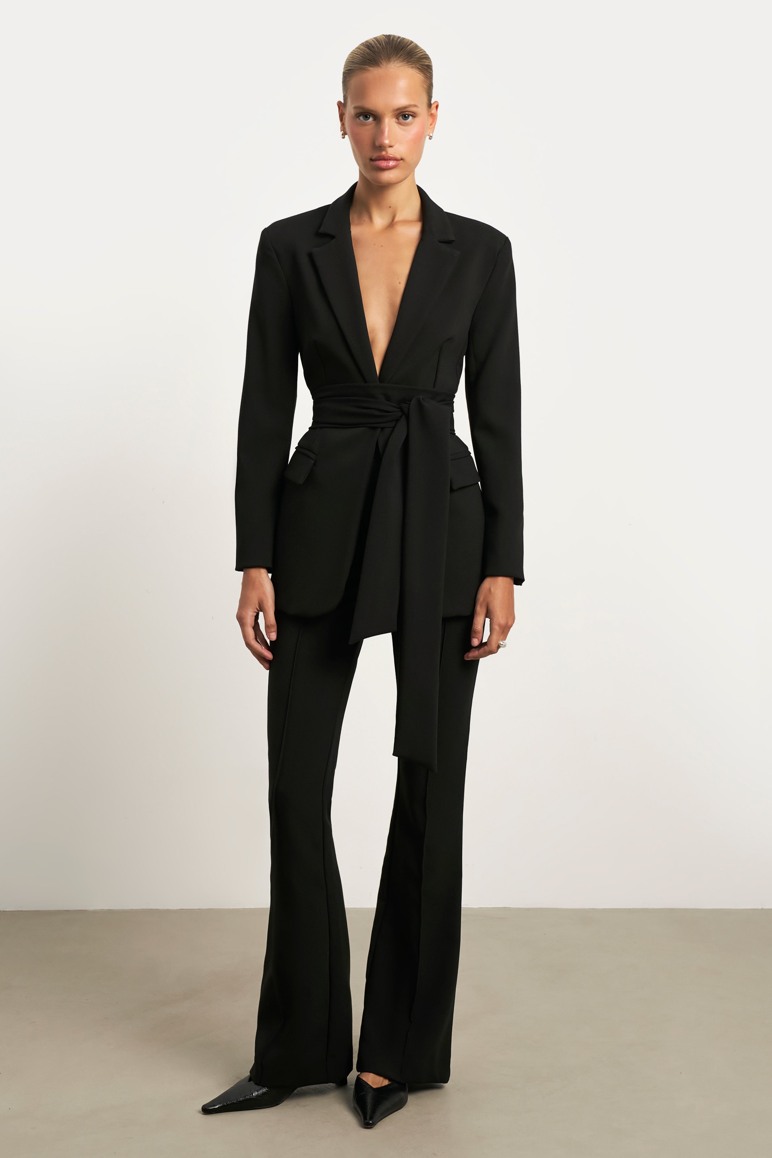 Classic Blazer With Belt - Black