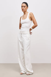 Ribbed Scoop Neck Vest - Ivory