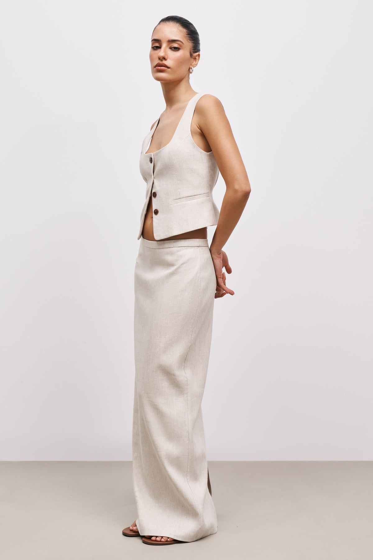 Scoop Neck Linen Waistcoat - Birch