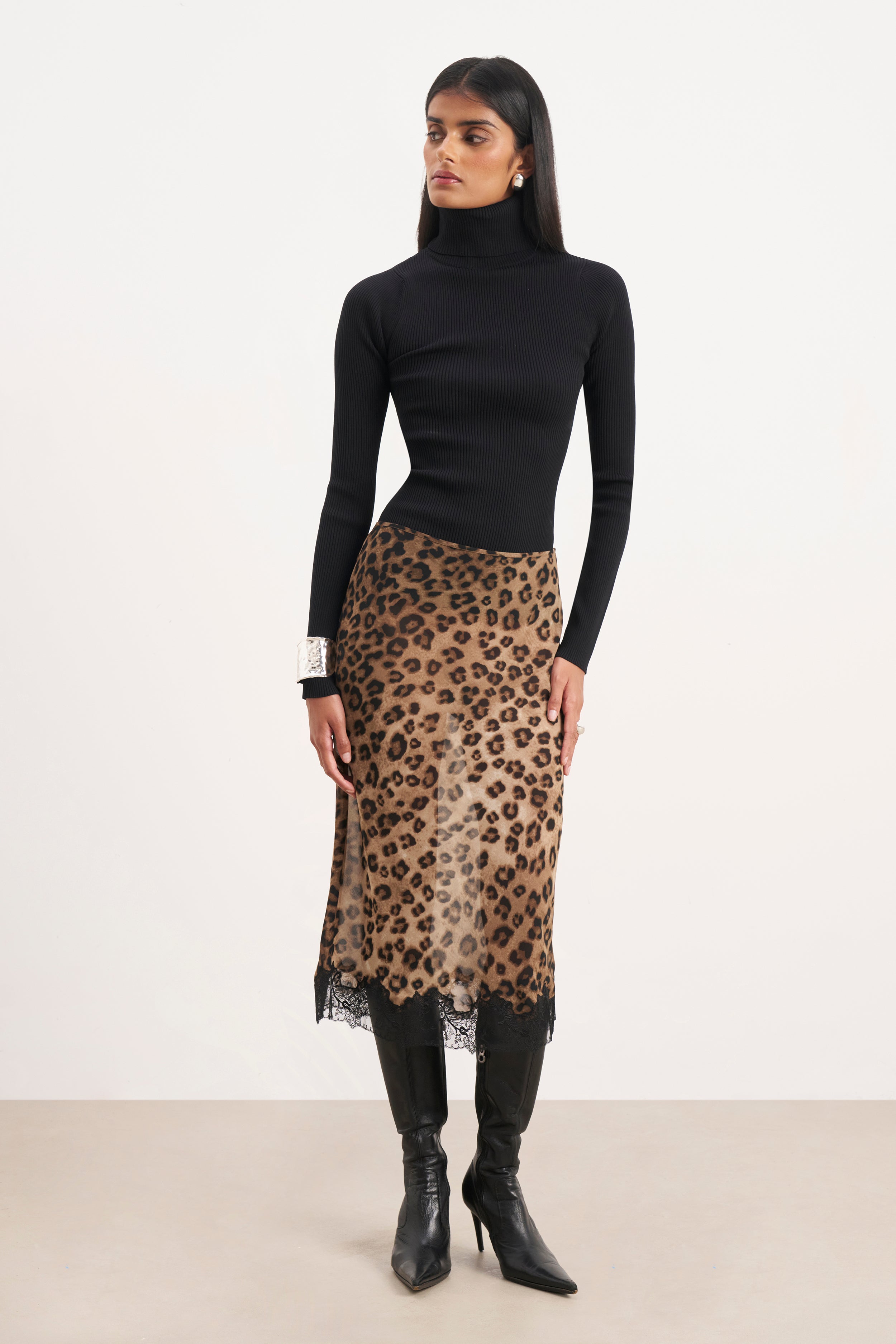 Ribbed Knit Turtleneck Jumper  - Black