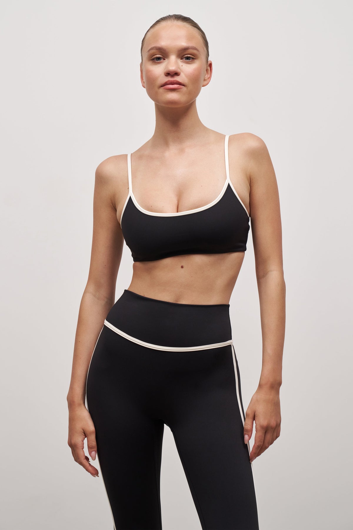 Base Contrast Trim Cami Bra - Black/Tofu