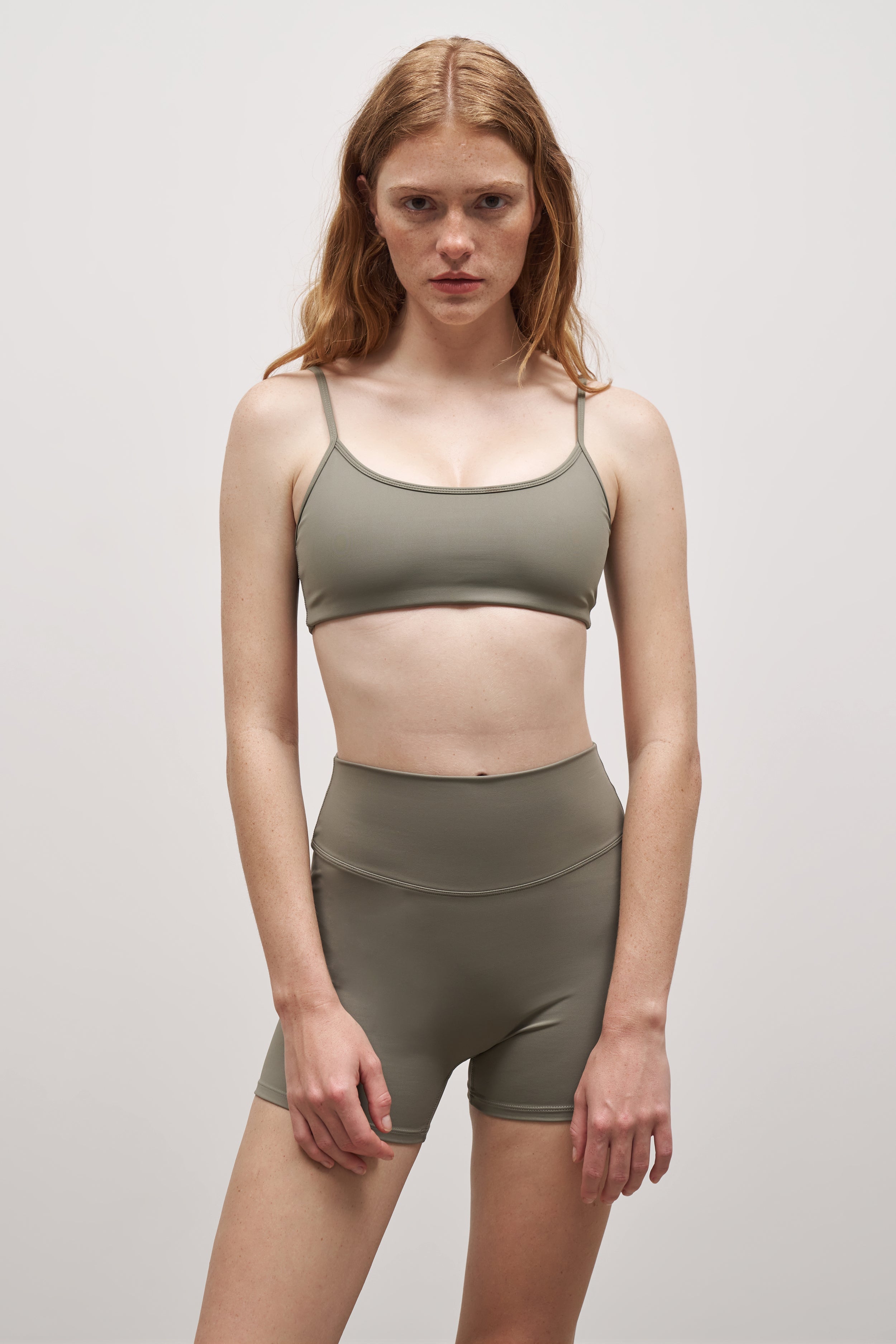 Base Sculpting Shorts - Olive