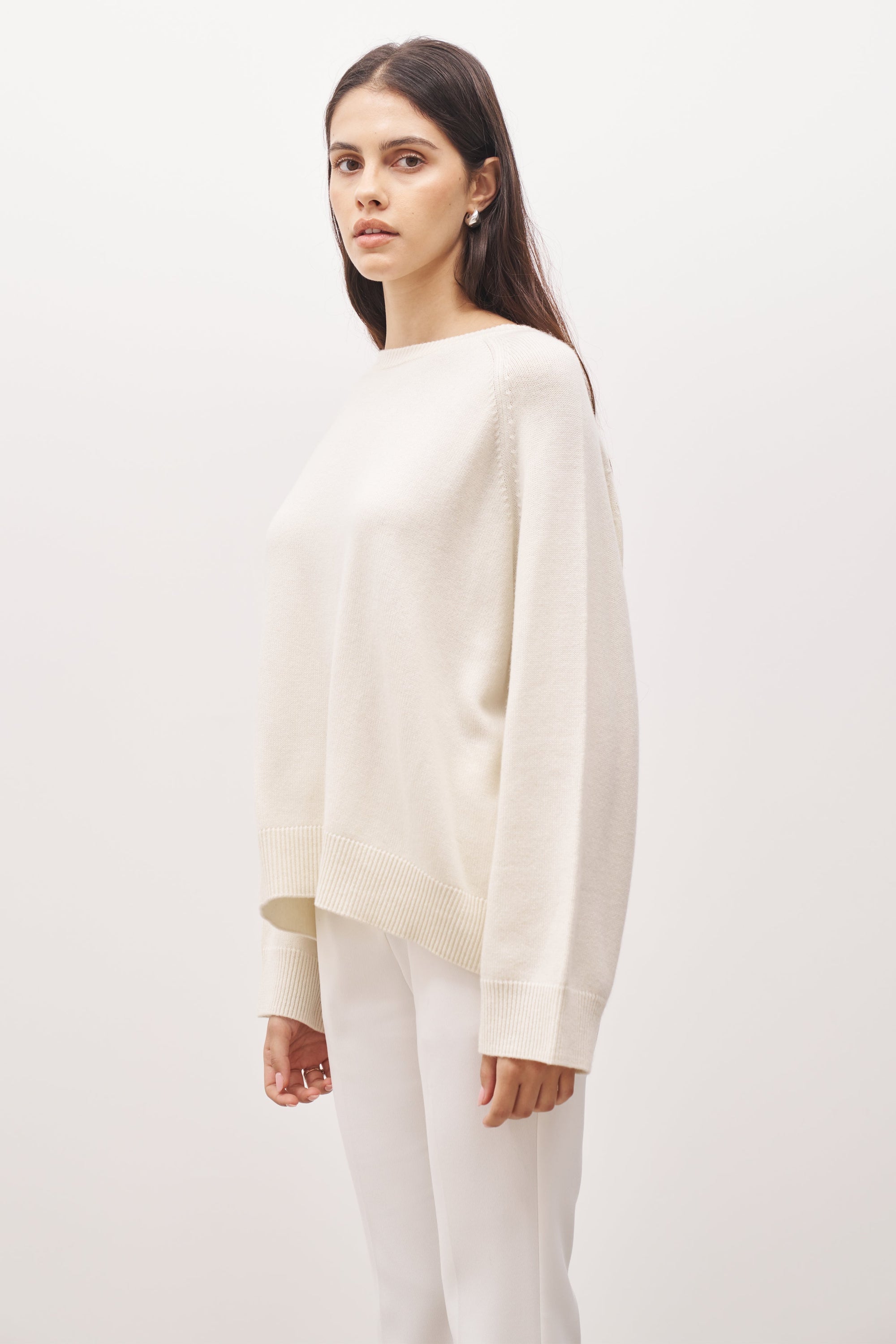 Crew Neck Cashmere Blend Jumper - Cream