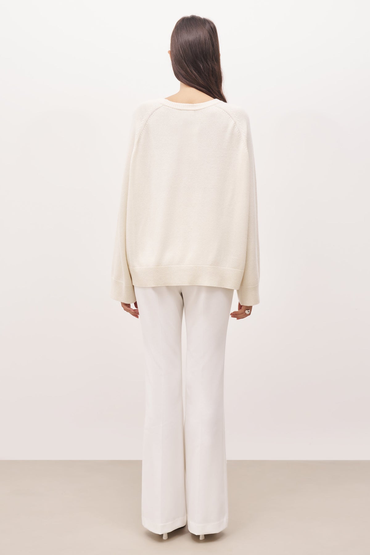 Crew Neck Cashmere Blend Jumper - Cream