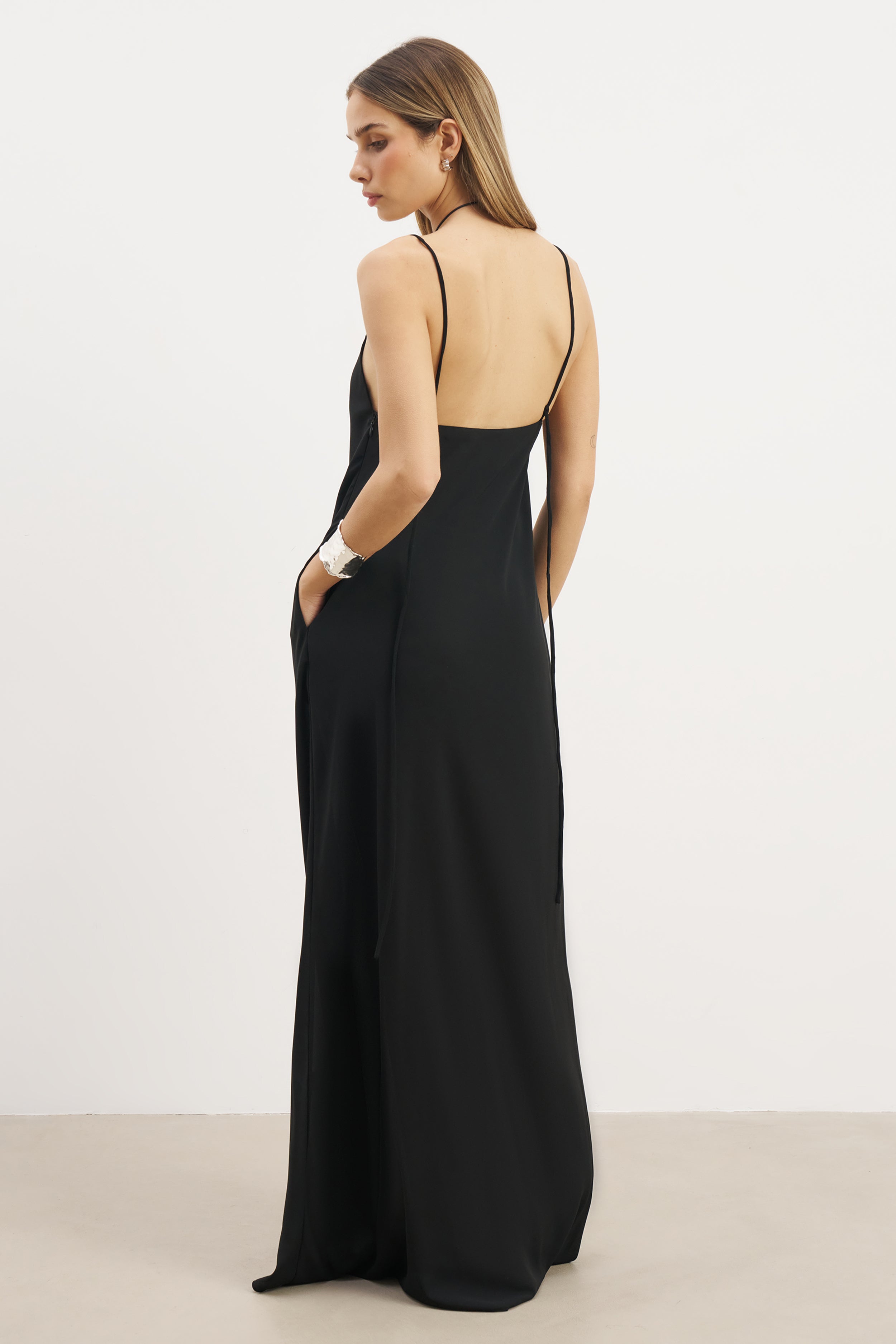 Chuchu pleats ribbon dress ブラック black LOW TWIST SERGE DRESS WITH TWISTED PLEATS – THE SHOP YOHJI