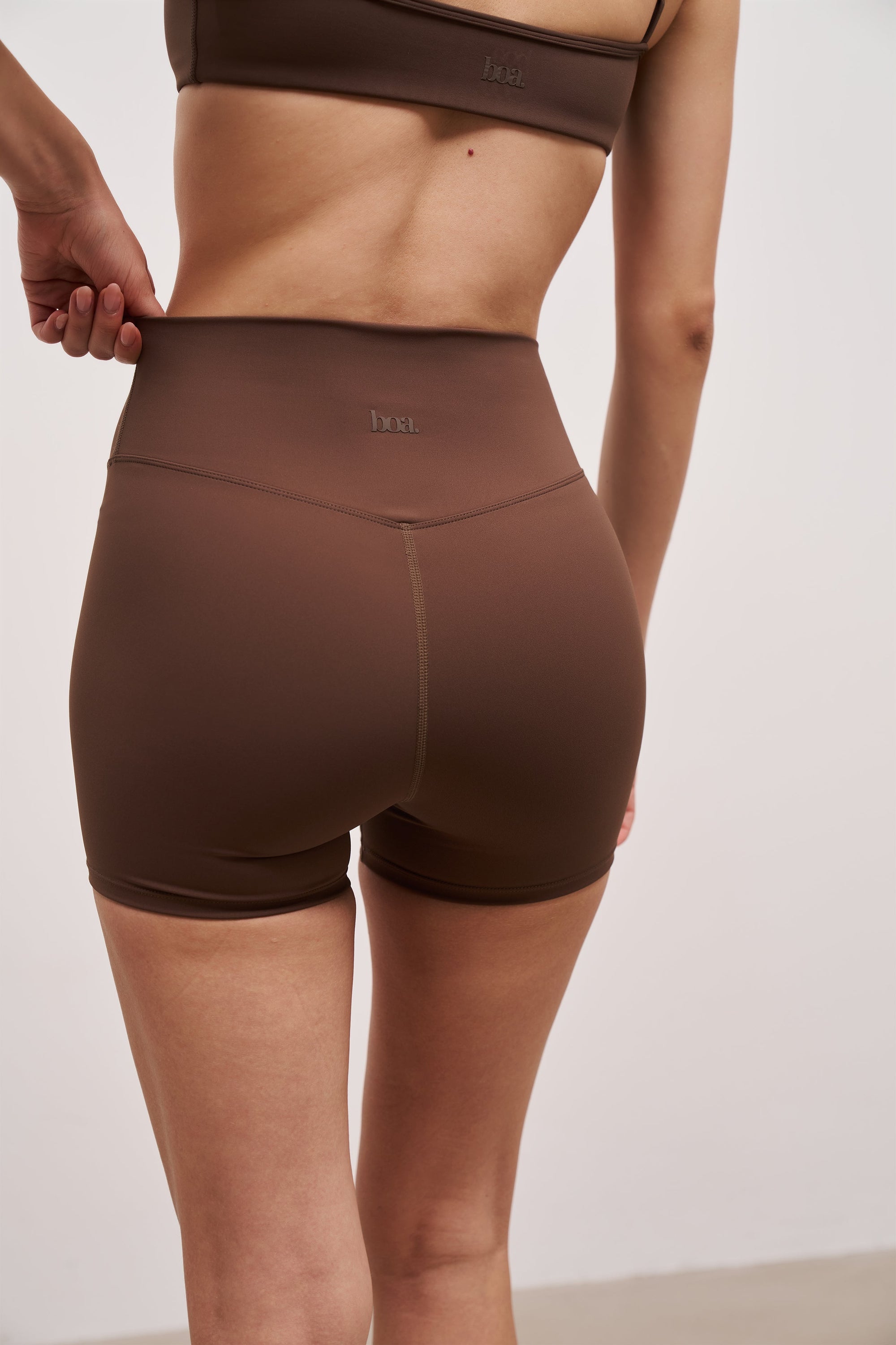 Base Sculpting Shorts - Truffle