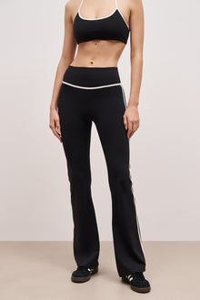 Base Contrast Trim Flared Leggings - Black/Tofu