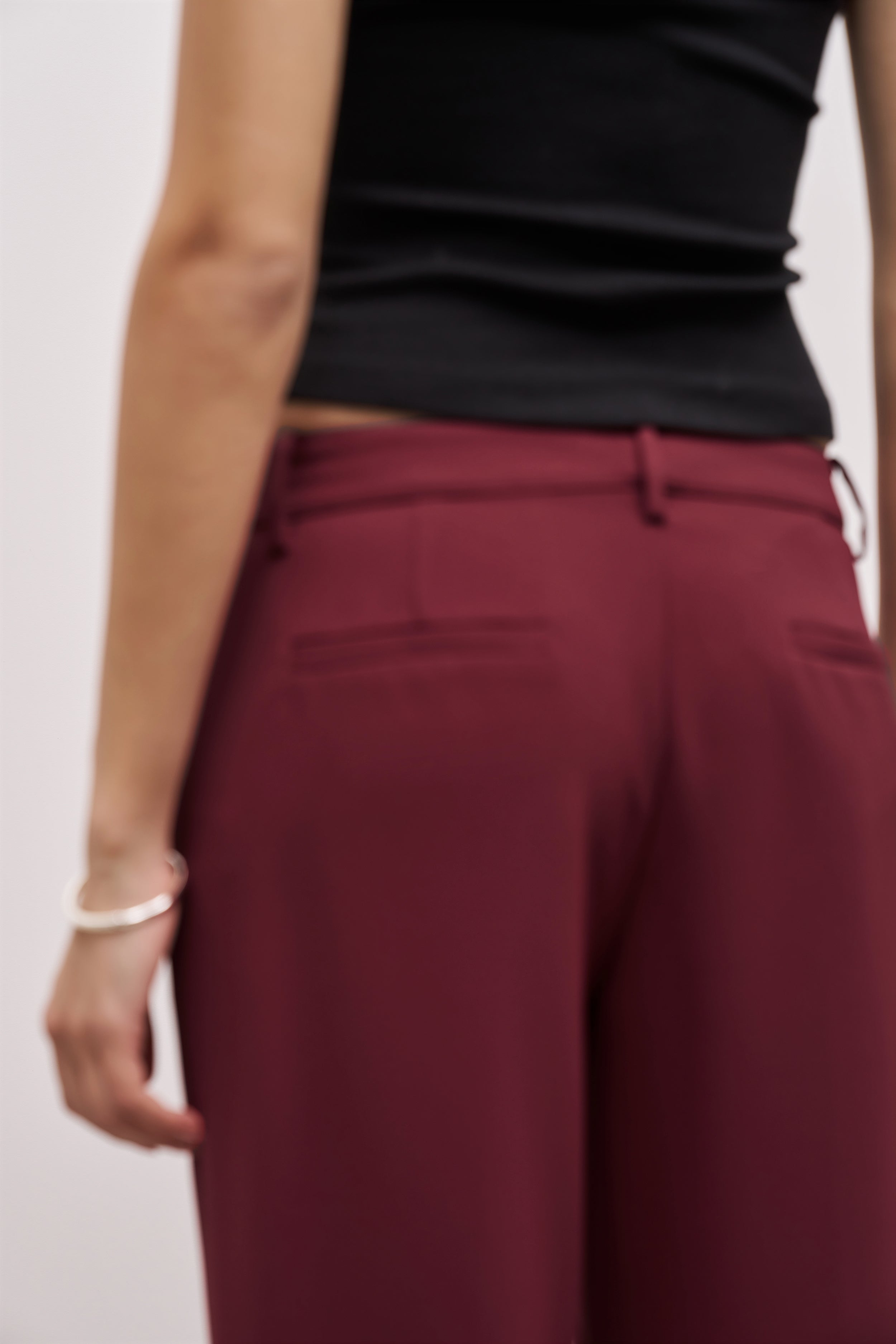 Draped Mid Rise Trousers - Burgundy