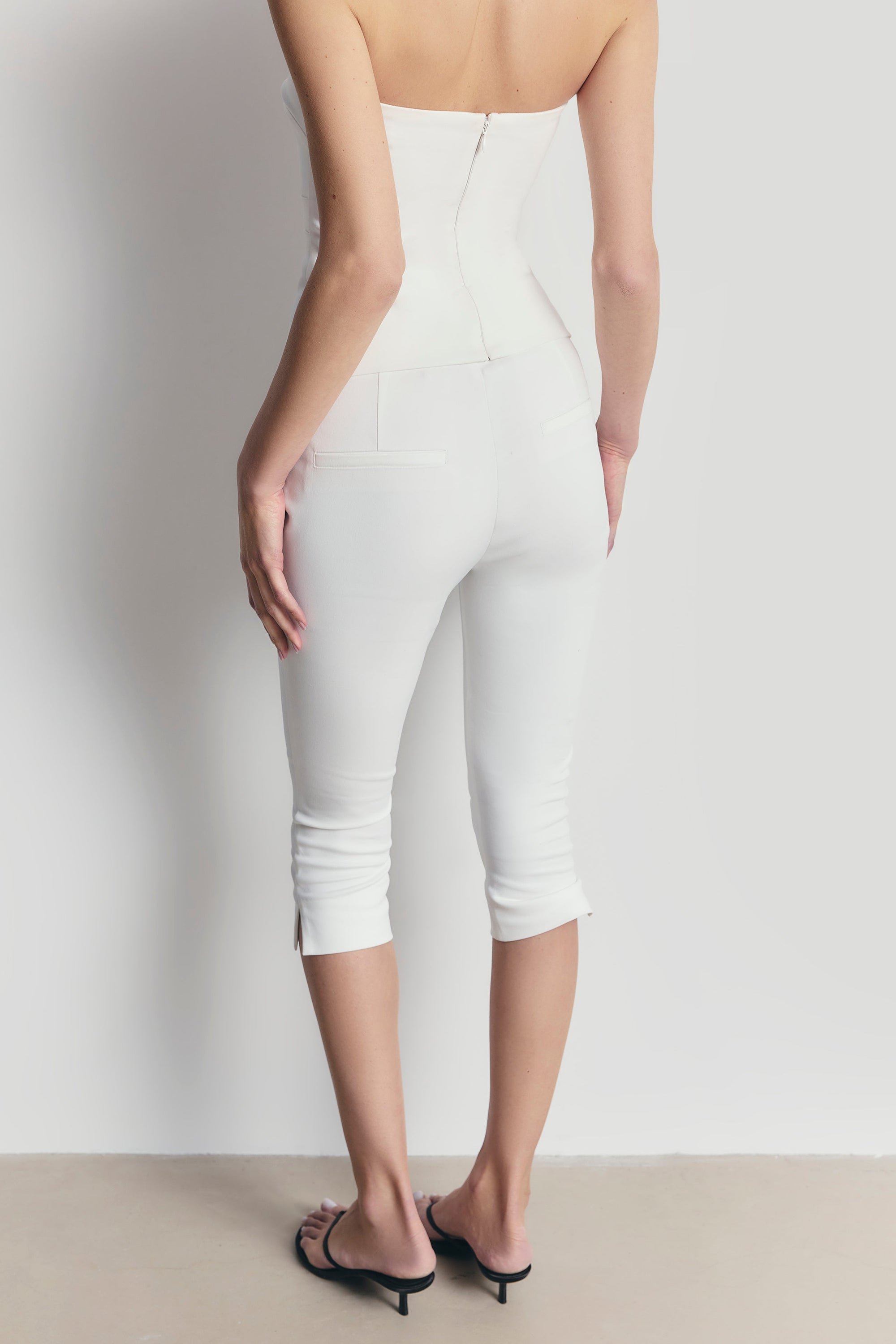 Tailored Capri Leggings - White