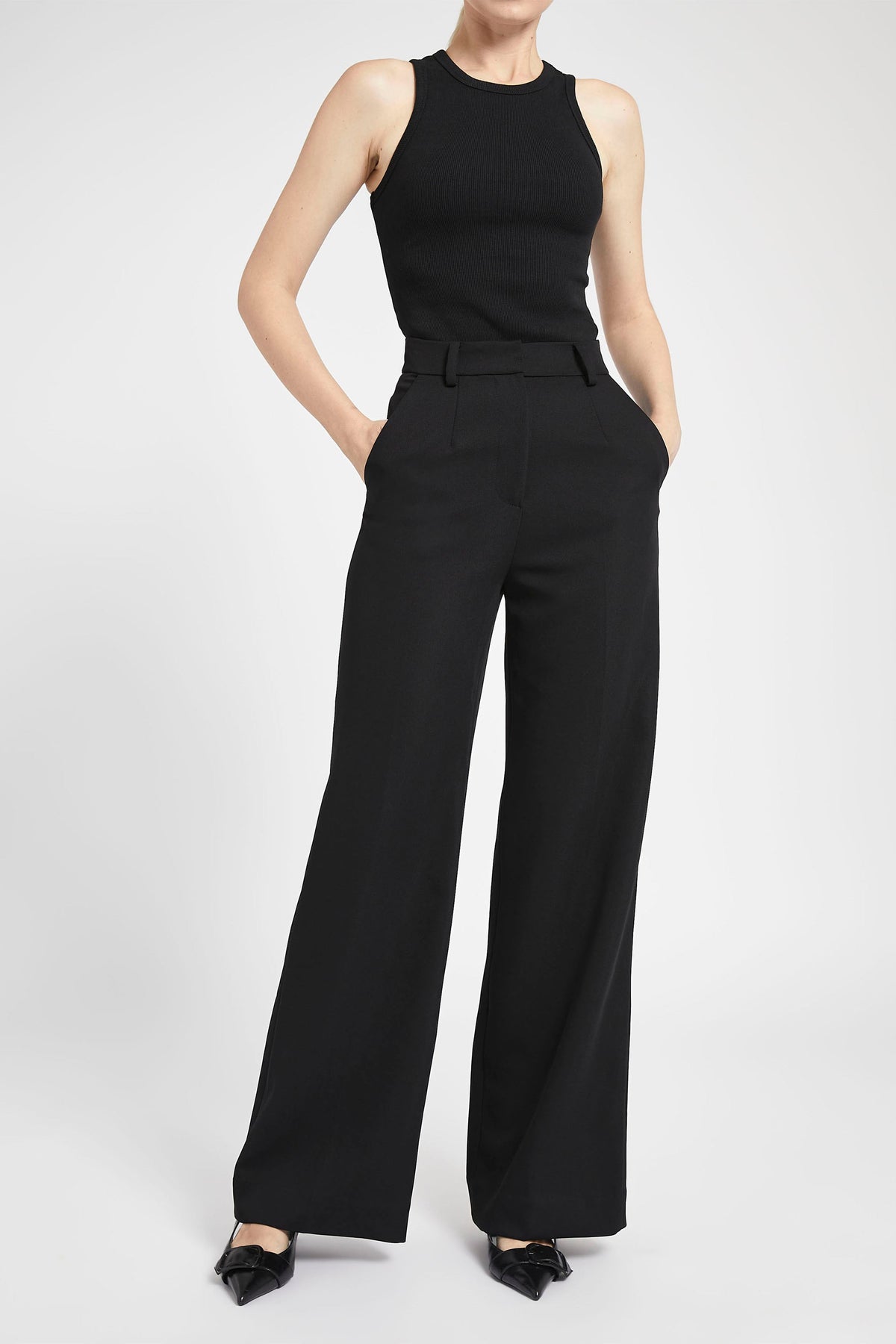 Relaxed Straight Leg Trousers - Black