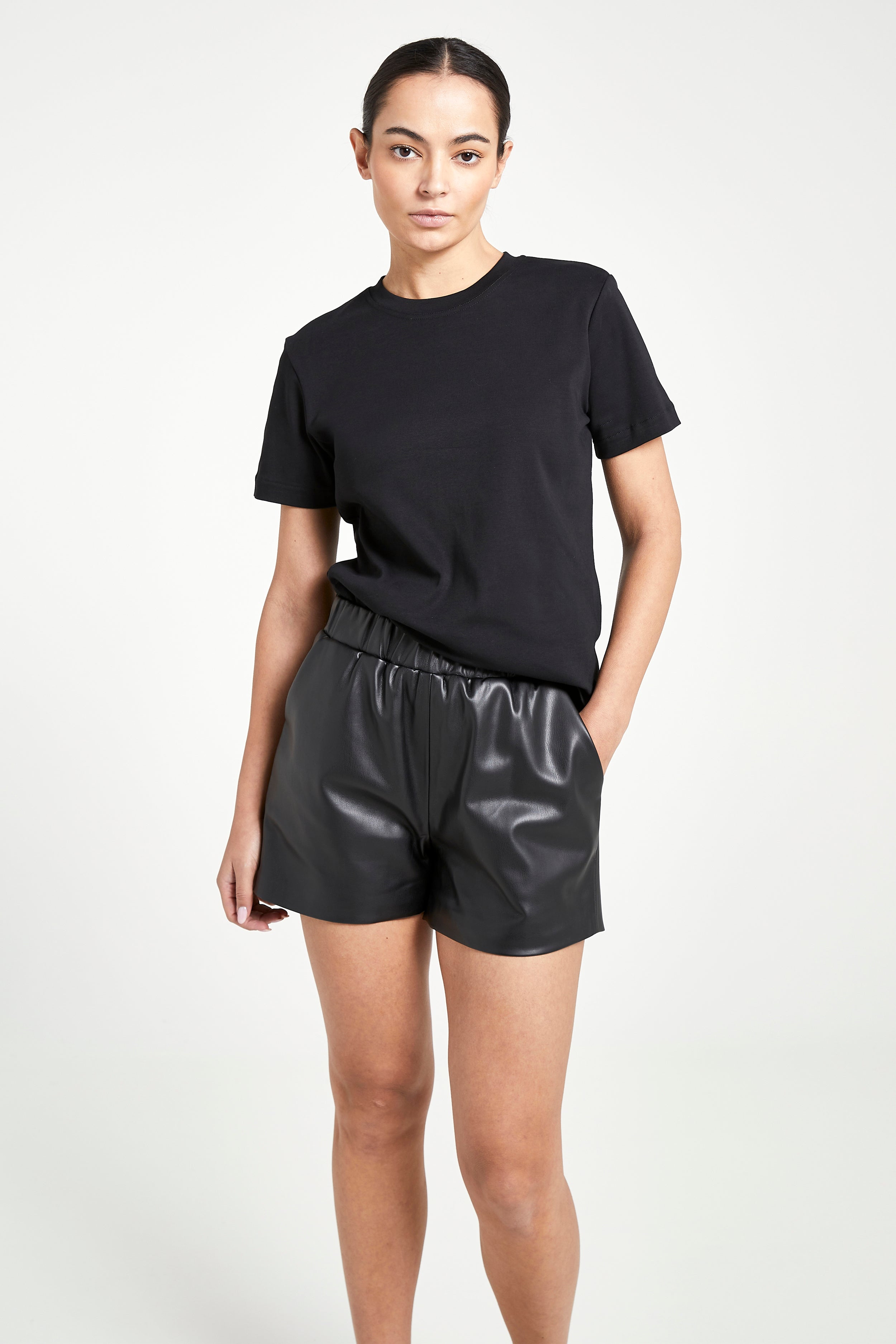 Classic Boyfriend T Shirt - Black